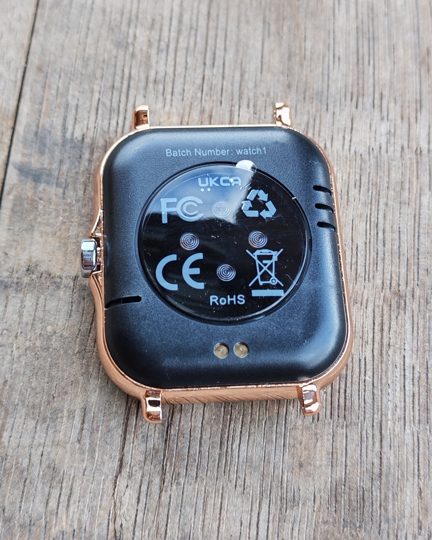 Smart Watch – HD Display with Fitness Tracking & Smart Notifications